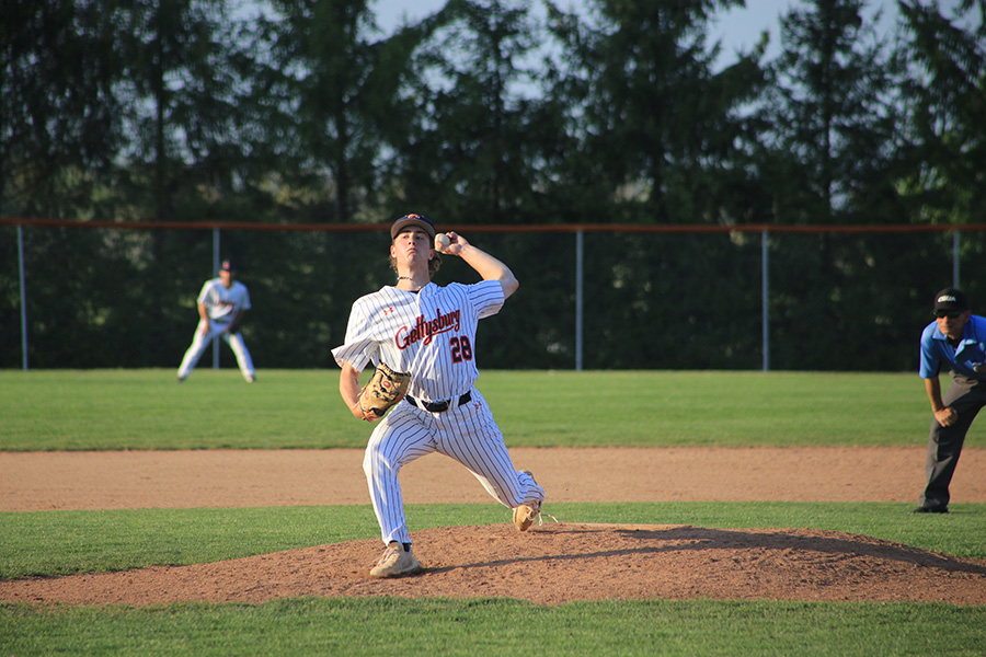 Tyler Hillson &rsquo;26 delivers a pitch at Kirchhoff Field