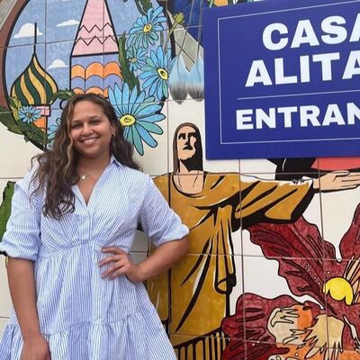 Alejandra Metz &rsquo;27