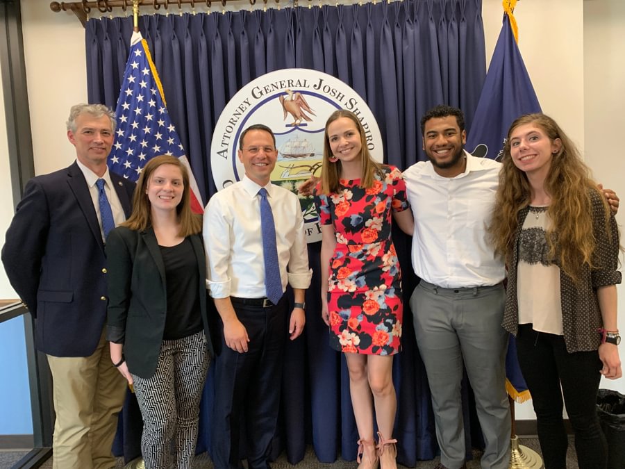  Marisa Balanda &rsquo;20 and other fellows join former Attorney General Josh Shapiro.